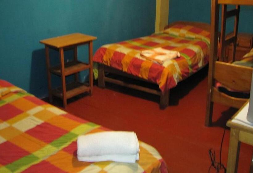 اتاق استاندارد چهار تخته, Hostel Imperial Backpacker