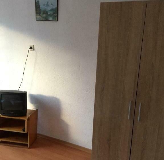 اتاق استاندارد, Guest House Shotarovi
