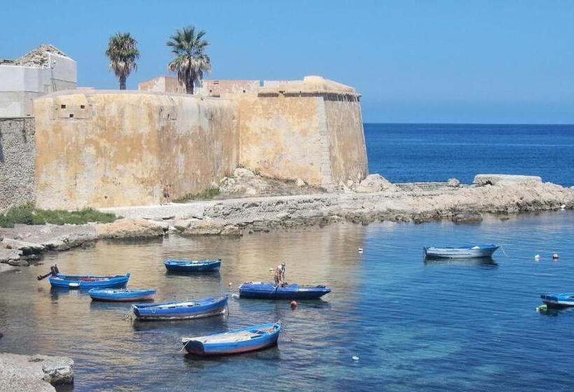 اتاق استاندارد سه نفره, Casa Granata
