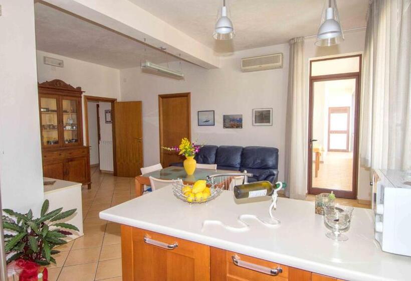 آپارتمان 1 خوابه, Casa Granata