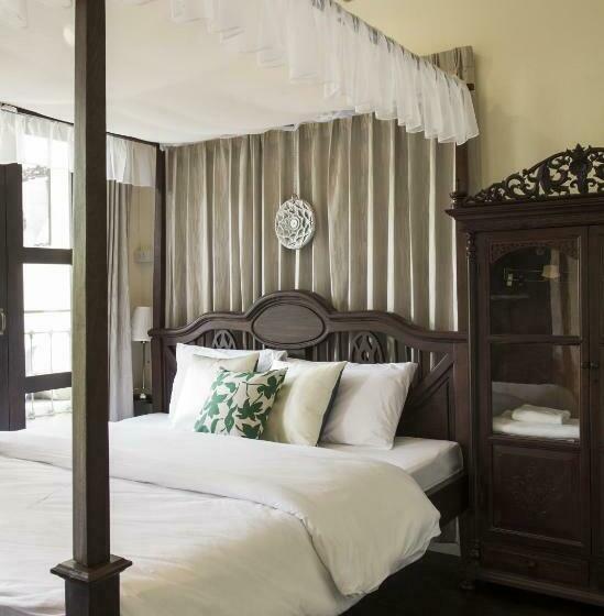 Suite with Terrace, Baan Luang Rajamaitri Historic Inn