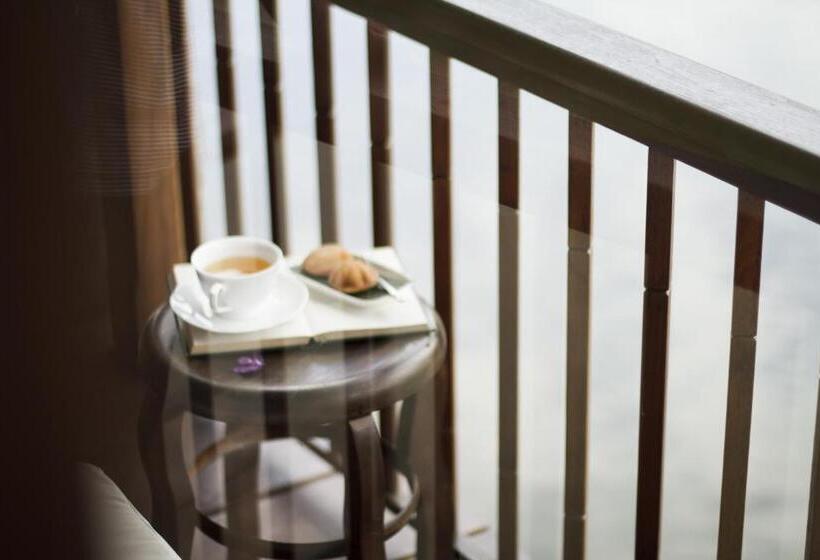 Suite with Terrace, Baan Luang Rajamaitri Historic Inn