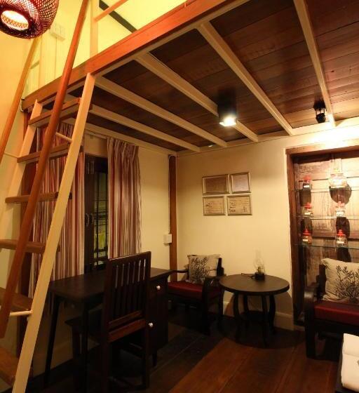 استودیوی استاندارد, Baan Luang Rajamaitri Historic Inn