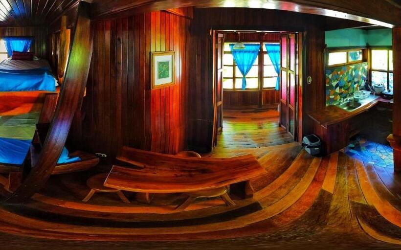 آپارتمان 1 خوابه, La Isla Inn
