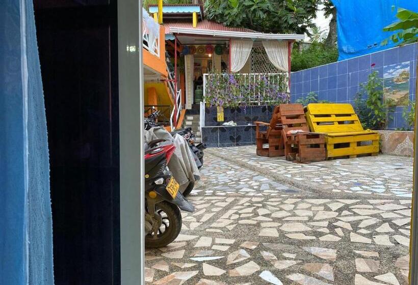 سوییت, Posada Nativa Derma´s Inn