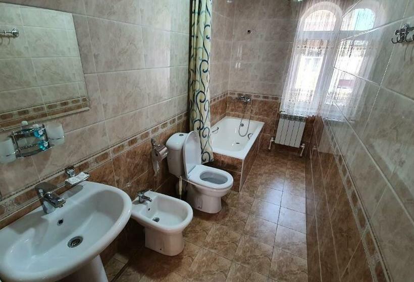 سوئیت با تخت بزرگ, Sarbon Hotel Tashkent