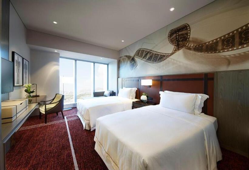 استودیوی استاندارد, Studio City