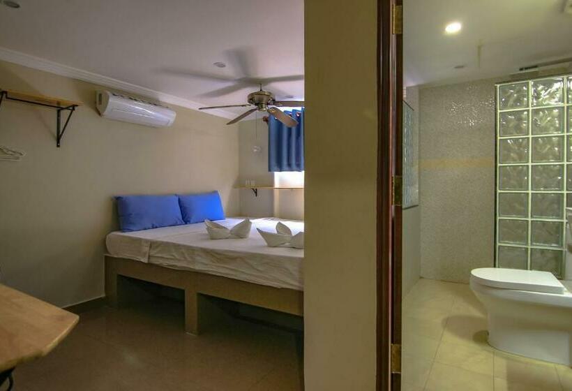 اتاق لوکس با تخت بزرگ, Bar Oz Riverside Guesthouse