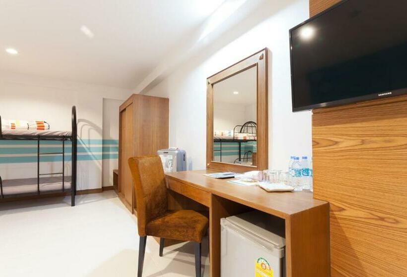 اتاق خانوادگی, We Briza Hotel Chiangmai