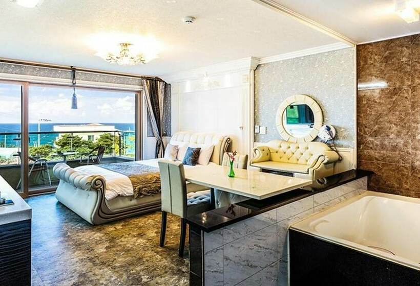 اتاق استاندارد با چشم‌انداز دریا, Jeju Cadelhas Resort