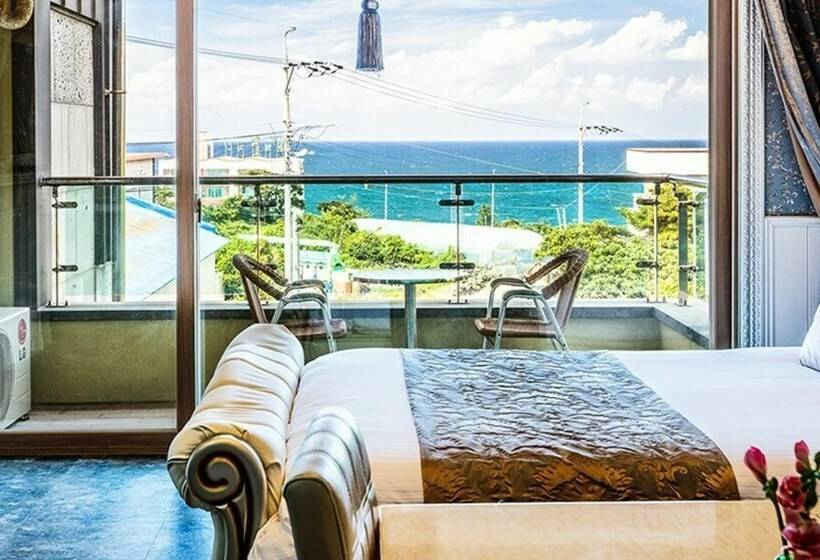 اتاق استاندارد با چشم‌انداز دریا, Jeju Cadelhas Resort