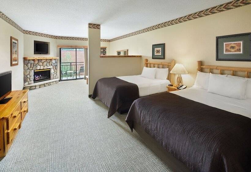 Suite, Great Wolf Lodge  Anaheim Ca