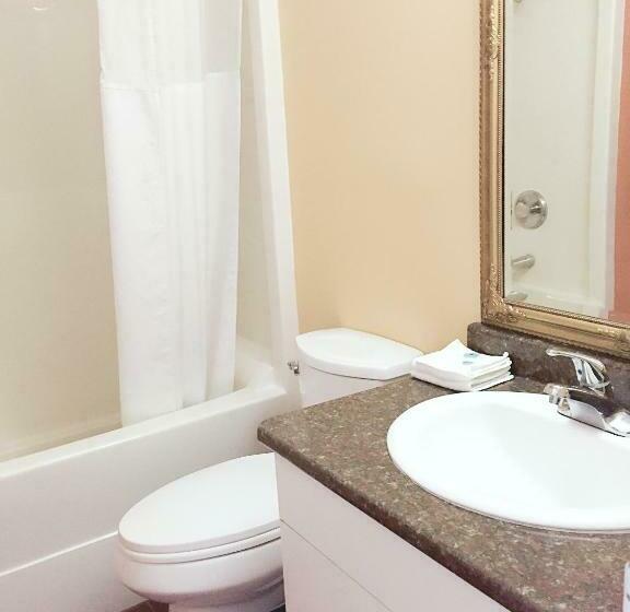 اتاق لوکس, Riverside Motel Cache Creek