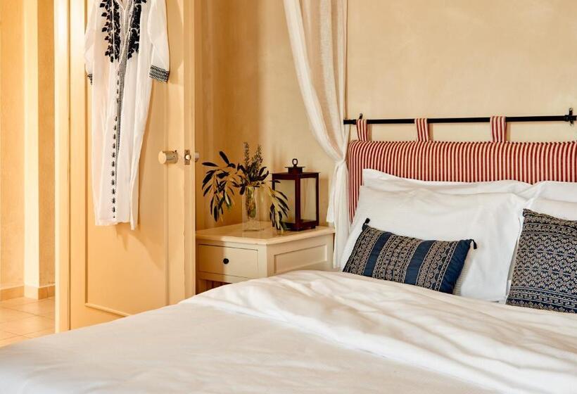 ویلای 3 خوابه با استخر, Village Heights Resort