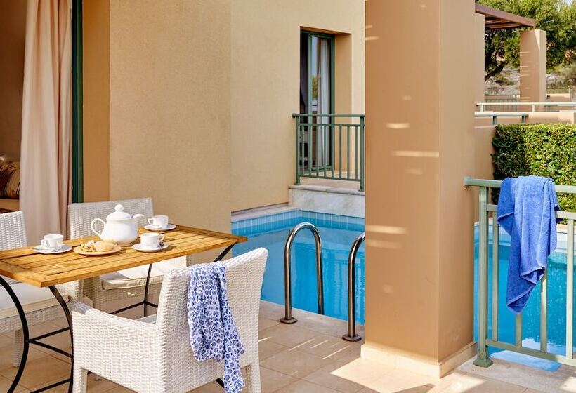 ویلای 3 خوابه با استخر, Village Heights Resort
