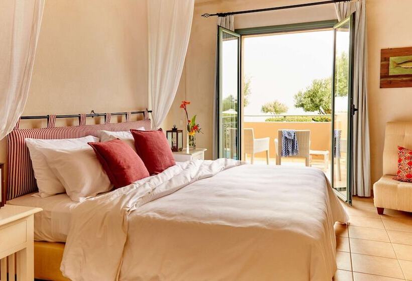 ویلای 3 خوابه با استخر, Village Heights Resort