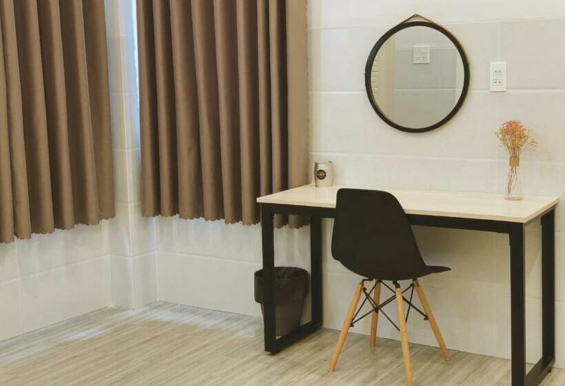 اتاق استاندارد, B Home