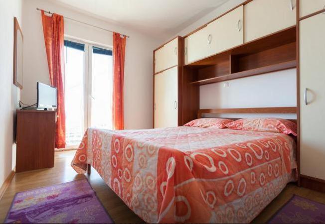 اتاق استاندارد با بالکن و چشم‌انداز دریا, Apartments Kate
