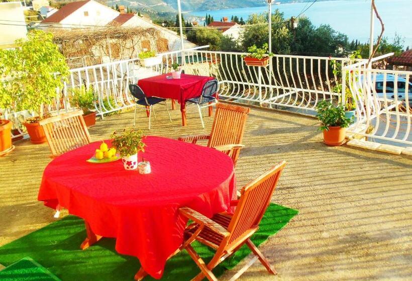 آپارتمان 1 خوابه, Apartments Kate