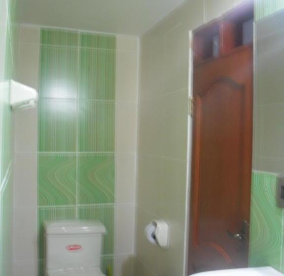 اتاق خانوادگی, Hostal Corona Blanca