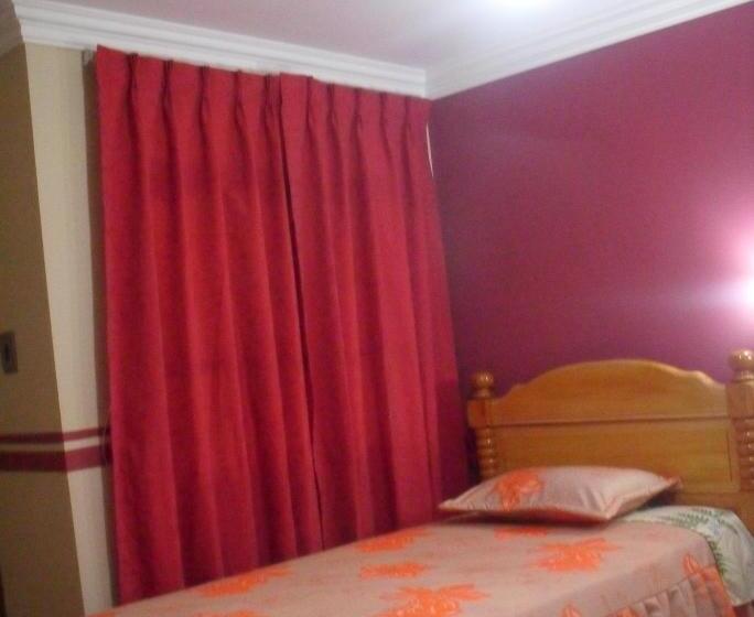 Cameră Single Standard cu Baie Comună, Hostal Corona Blanca