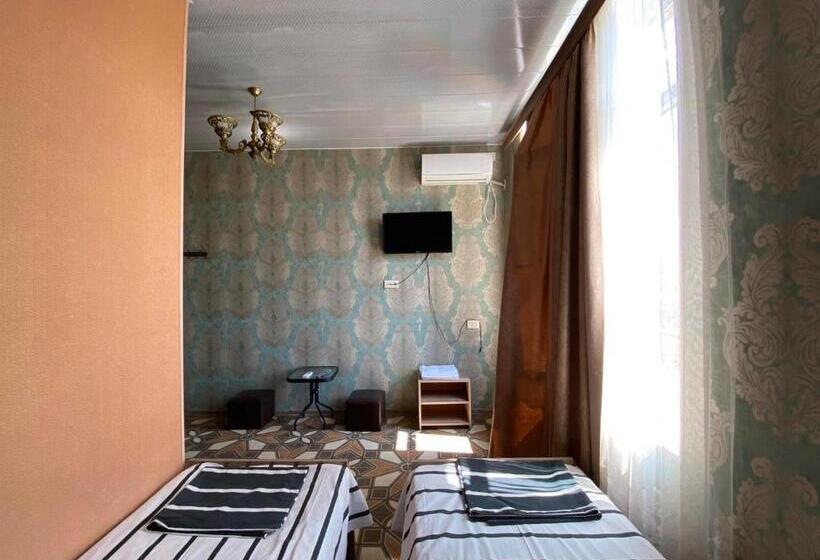 اتاق استاندارد, Hostel Golden Fleece
