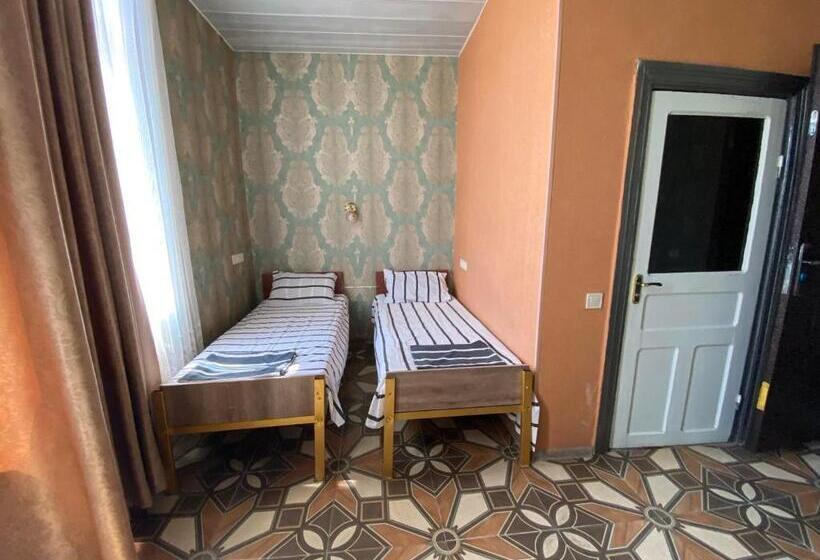 اتاق استاندارد, Hostel Golden Fleece