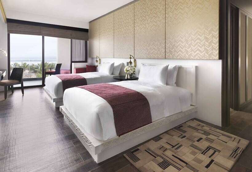 带观景的豪华间, Al Baleed Resort Salalah By Anantara