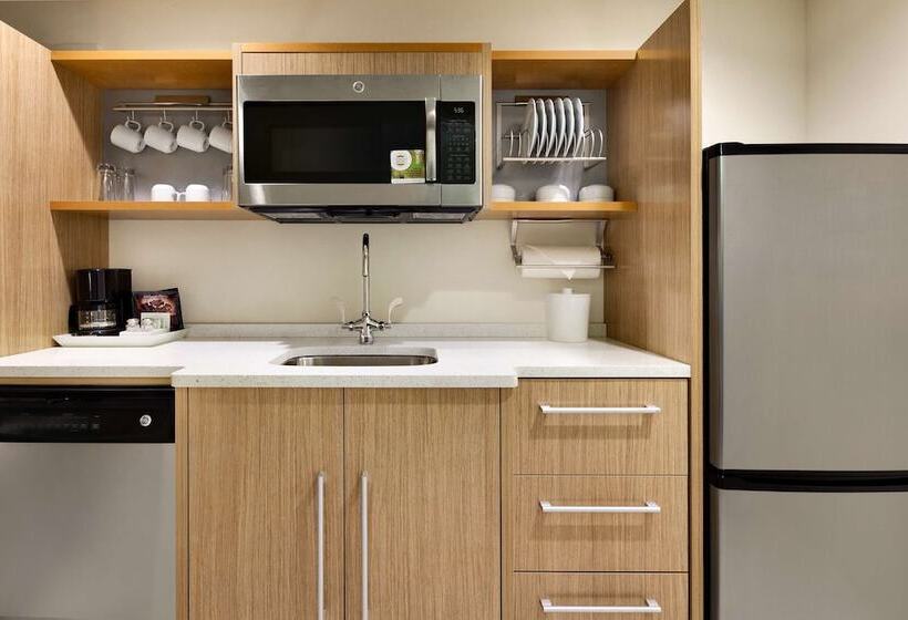 سوئیت برای معلولان, Home2 Suites By Hilton Destin