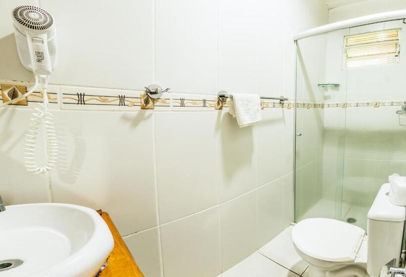 اتاق لوکس, Pousada Vila Floratta