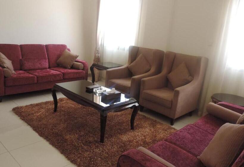 سوییت اجرایی, Crown Hotel Juba