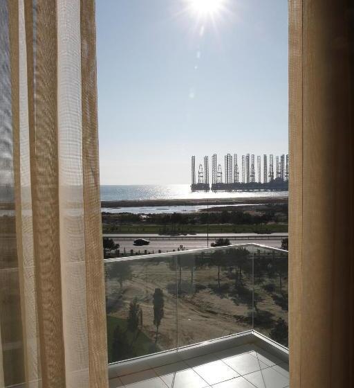 استودیوی استاندارد با چشم‌انداز دریا, Homebridge Hotel Apartments