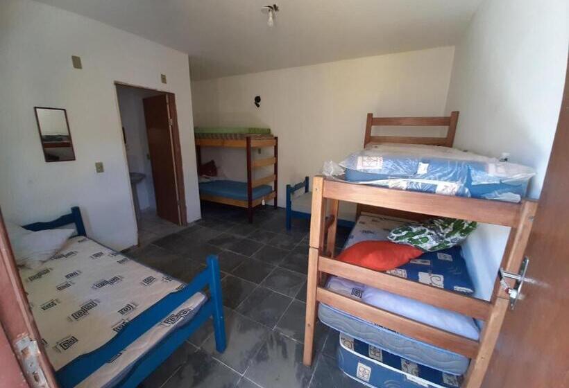 共用房间的床, Hostel Tabapiri