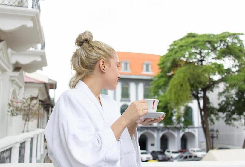 سوئیت پرزیدنت, Central Hotel Panama Casco Viejo