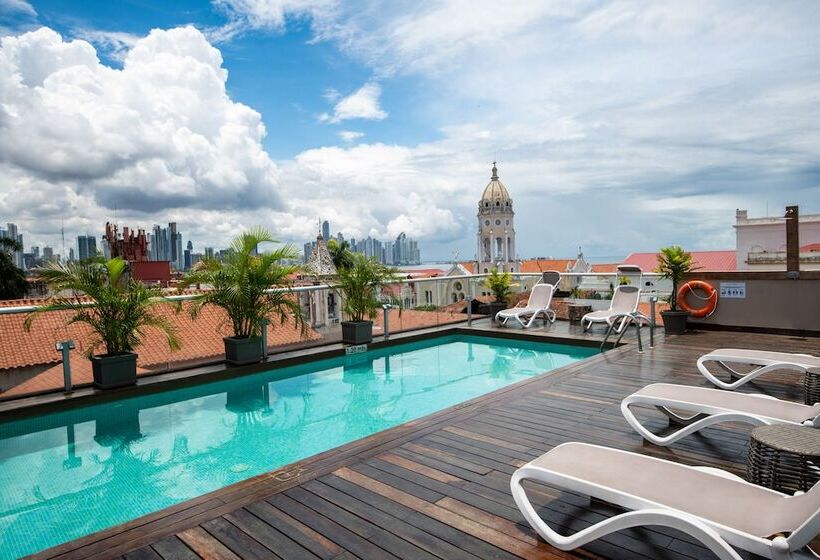 سوئیت پرزیدنت, Central Hotel Panama Casco Viejo