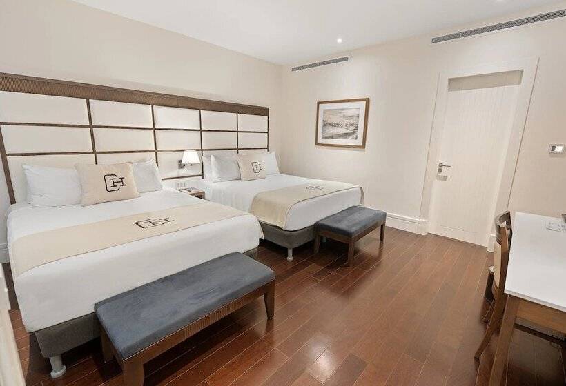 سوییت جونیور, Central Hotel Panama Casco Viejo
