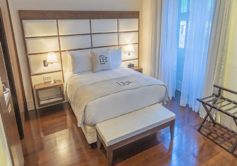 سوئیت پرزیدنت, Central Hotel Panama Casco Viejo