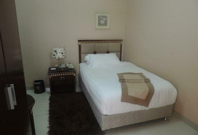 اتاق استاندارد یک نفره, Crown Hotel Juba