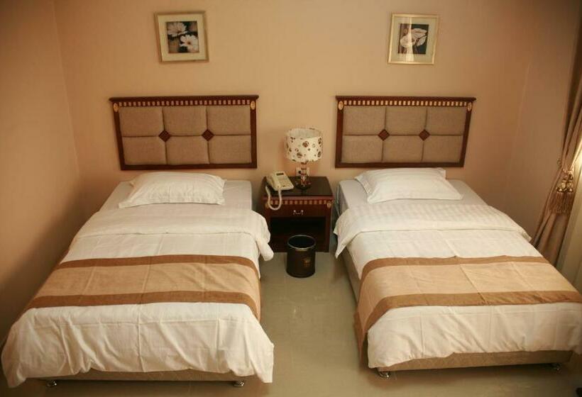 اتاق استاندارد, Crown Hotel Juba