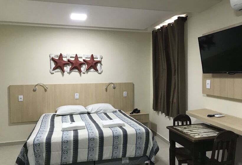اتاق استاندارد چهار تخته, Palace