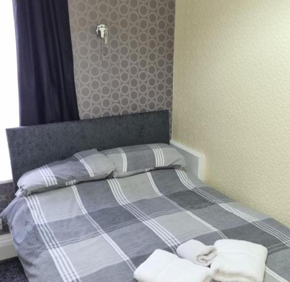 اتاق استاندارد, The Trentham