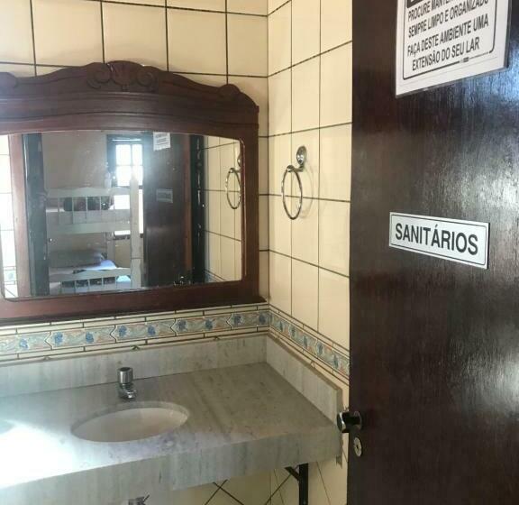 Economy Quadruple Room, Reges Hostel
