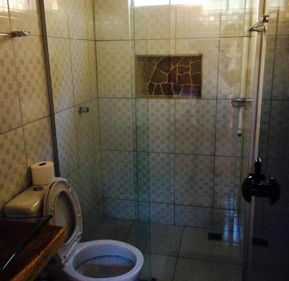 سوییت, Reges Hostel