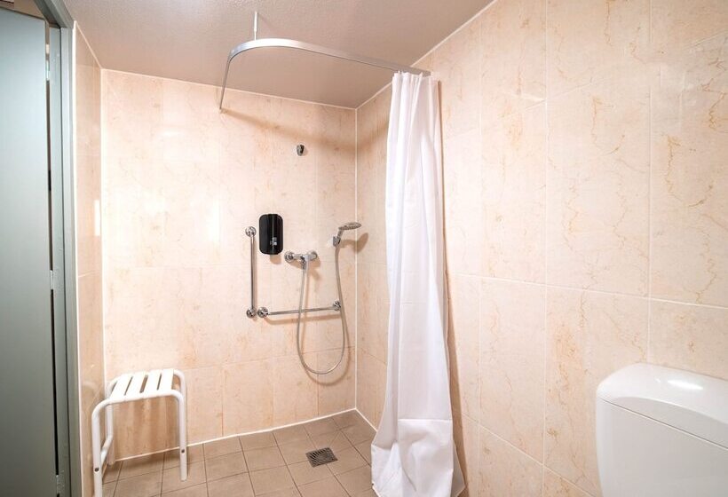 اتاق استاندارد برای معلولان, B&b Hotel Limoges 2