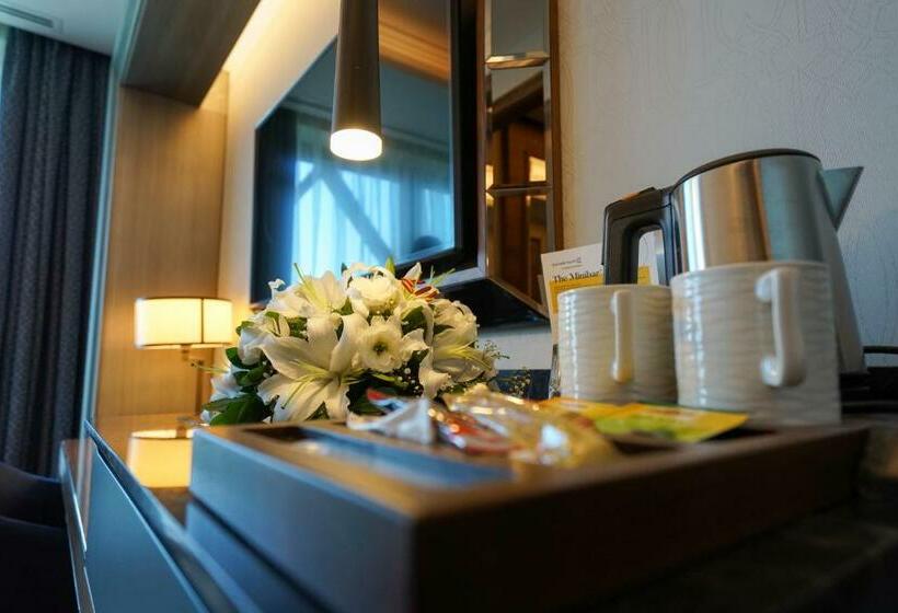 Suite met Uitzicht op de Stad, Golden Tulip Istanbul Bayrampasa