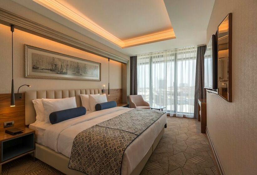 Suite met Uitzicht op de Stad, Golden Tulip Istanbul Bayrampasa