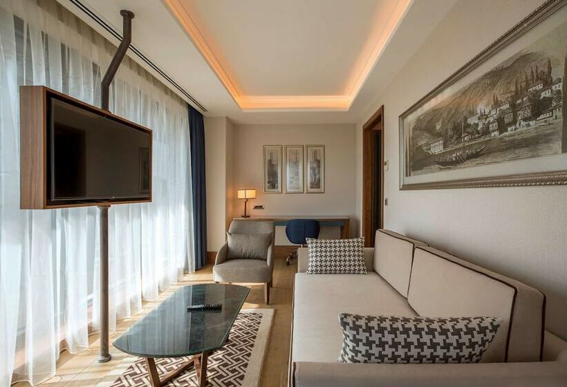 Suite met Uitzicht op de Stad, Golden Tulip Istanbul Bayrampasa