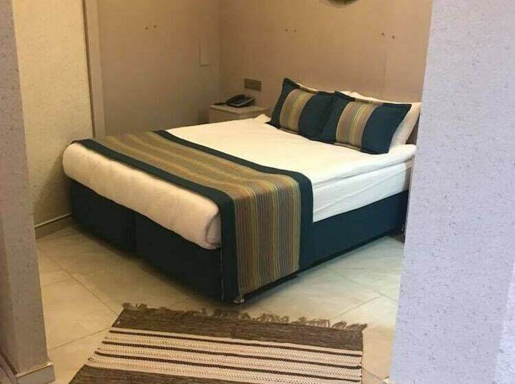 اتاق استاندارد, Nun Otel