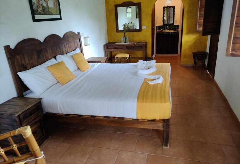 اتاق لوکس, Posada La Querencia