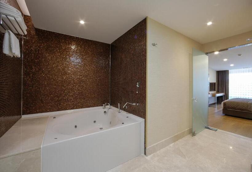 سوییت, Ramada By Wyndham Bursa Cekirge Thermal & Spa